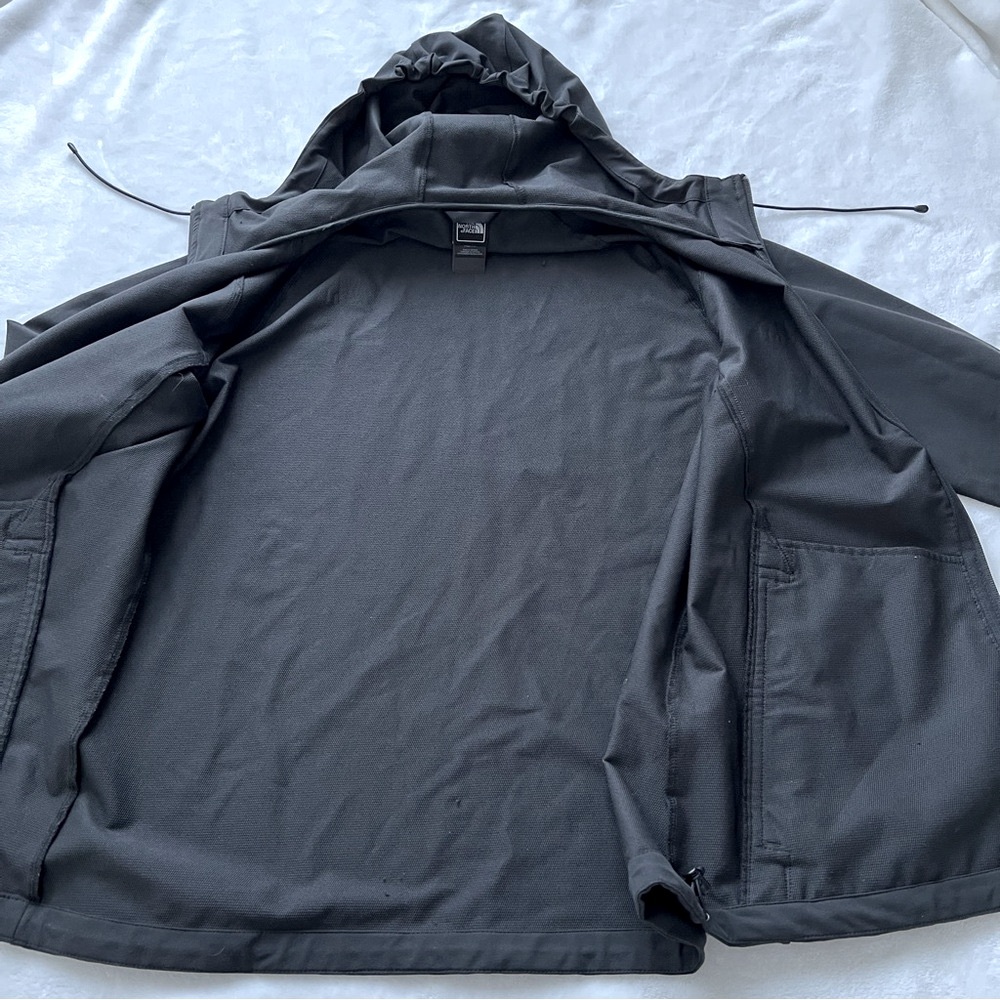The North Face Women’s Apex Jacket - Picture 7 of 14